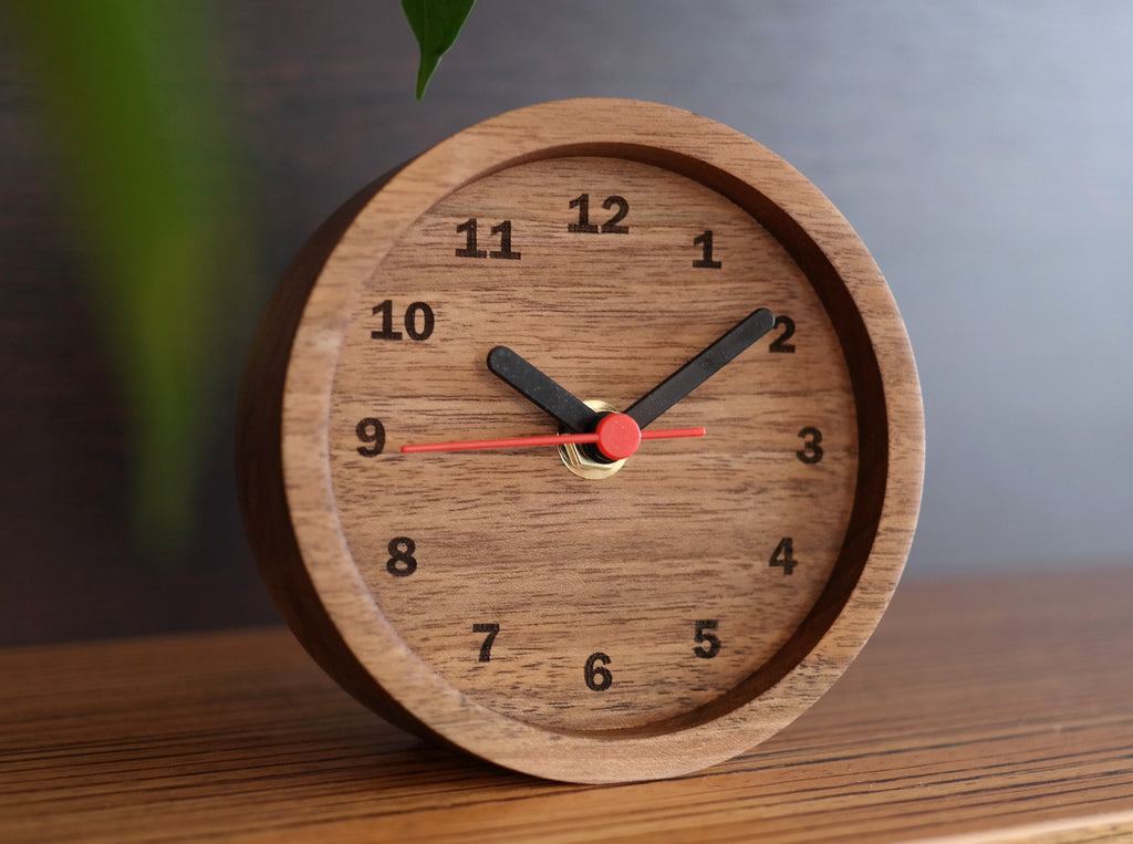 Handmade Walnut Wood Desk Clock: 11cm Table Clock