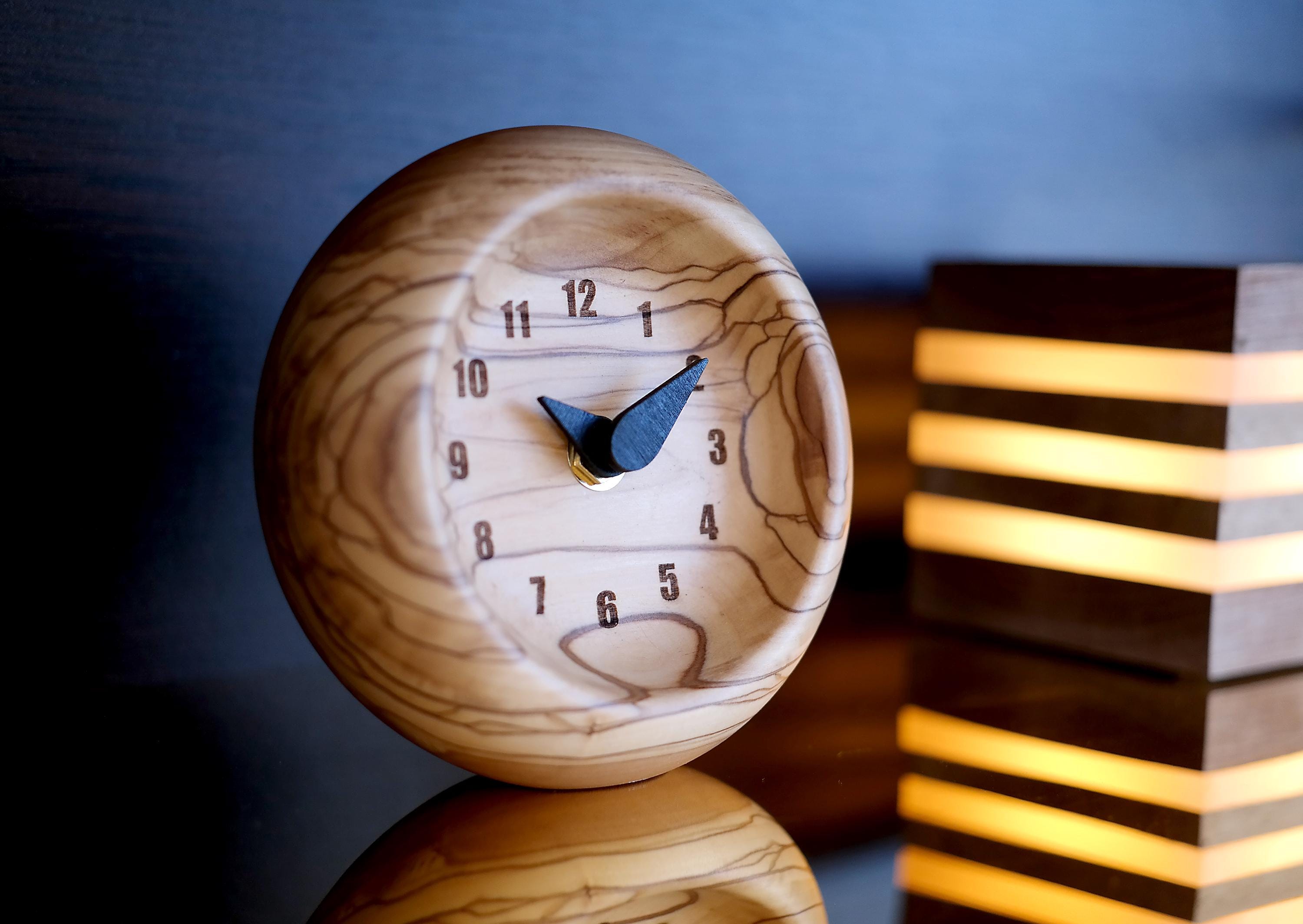 Handmade Olive Wood Desk Clock – Unique Natural Wooden Timepiece – Modern Rustic Office Decor